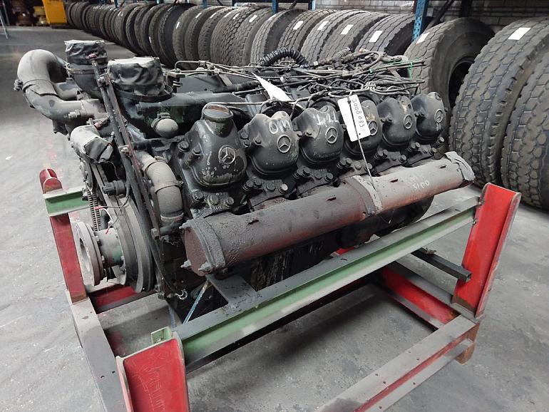 Mercedes OM 424