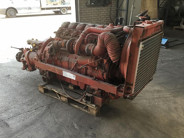 Mercedes OM 427 A