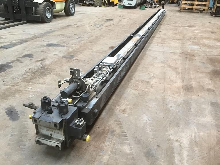 03115758 GROVE GMK 5220 Телескопический цилиндр