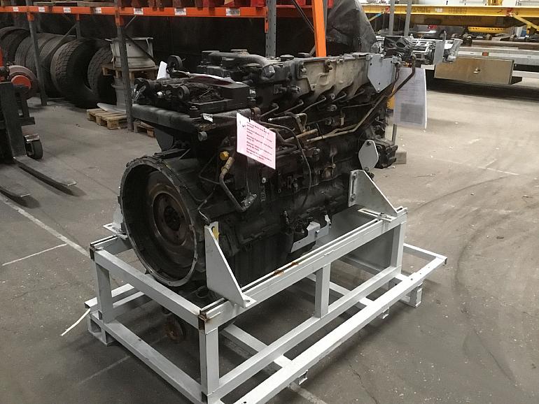 Liebherr D936 A7