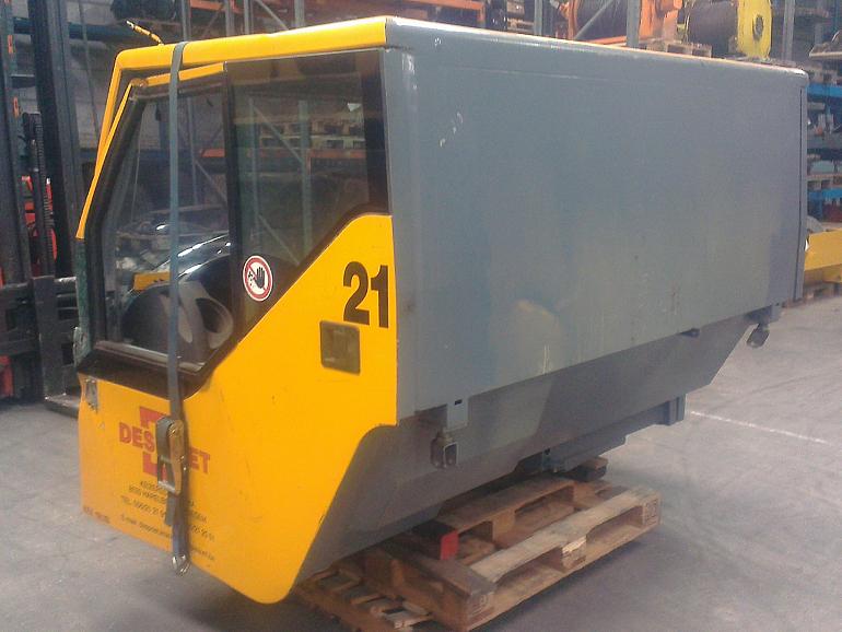 Кабина шасси Liebherr LTM 1060-2