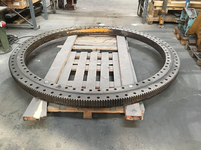 ОПУ Grove GMK 5200