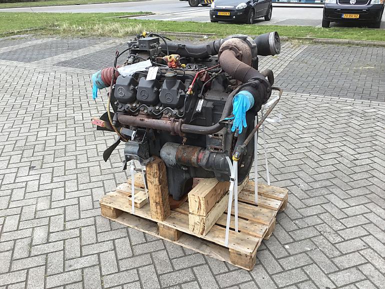 Mercedes OM 401 LA