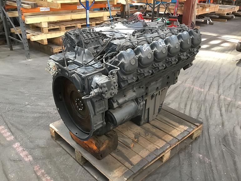Mercedes OM 424