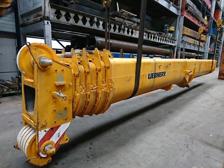 Стрела Liebherr LTM 1060-2 