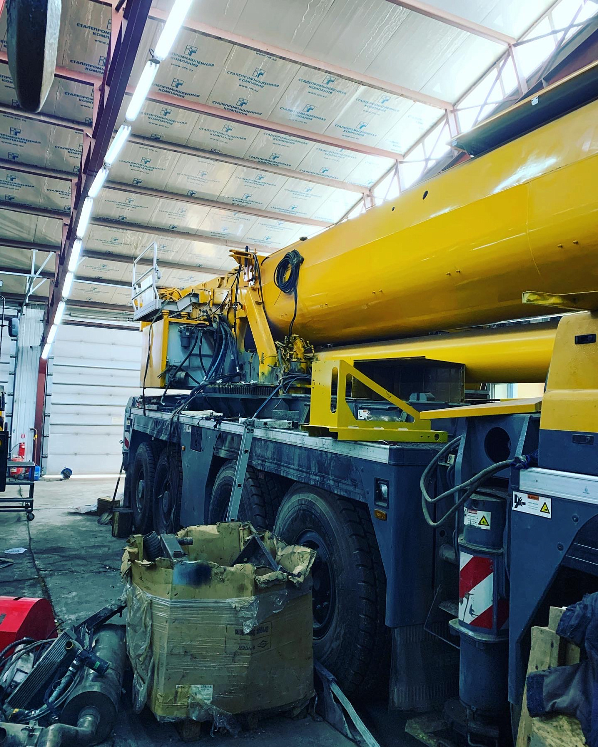 Восстановление автокрана LIEBHERR LTM 1250-6.1 после пожара